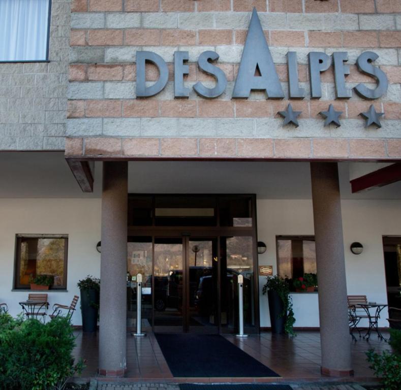 Hotel Des Alpes Rosta Exteriör bild