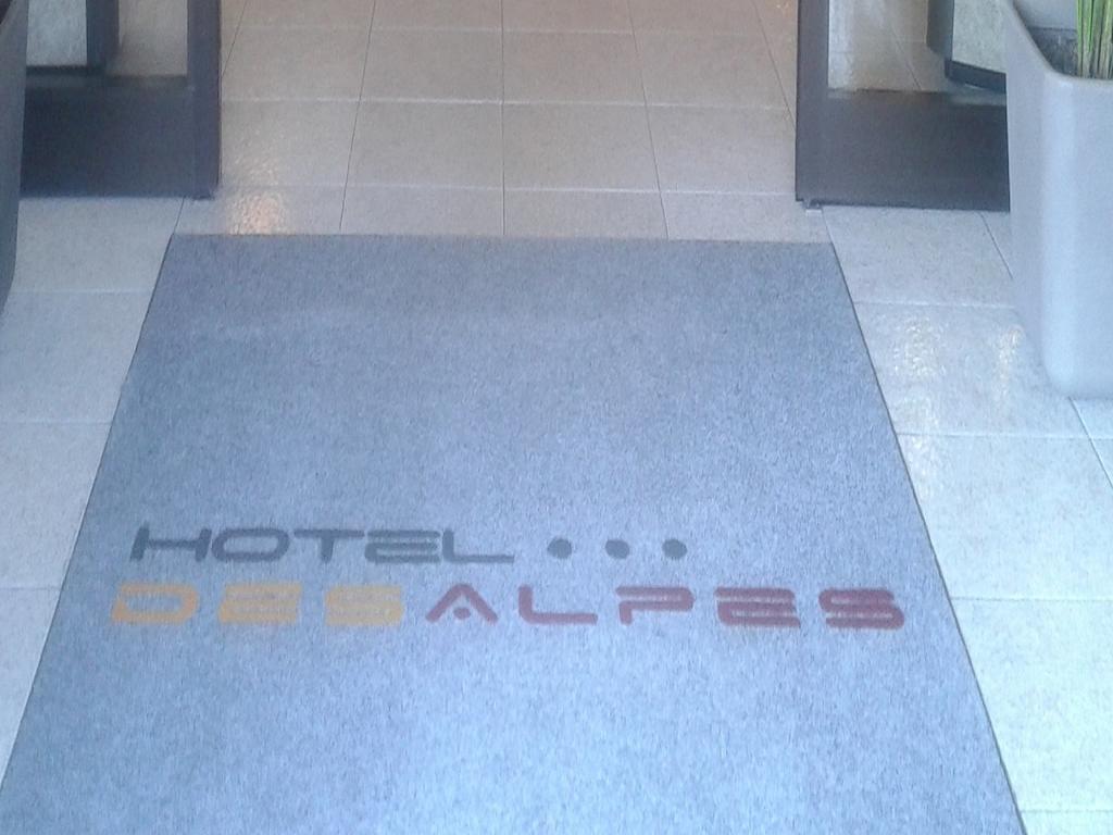 Hotel Des Alpes Rosta Exteriör bild